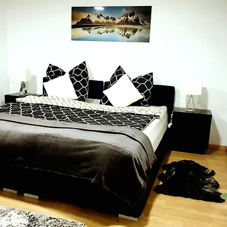 Apartment 3-zimmer- In Traun, Naehe Und Wels Linz