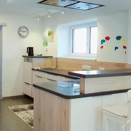 3-zimmer- In Traun, Naehe Und Wels *