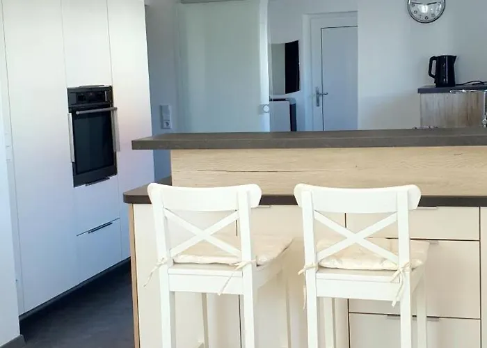 Apartment 3-zimmer- In Traun, Naehe Und Wels Linz